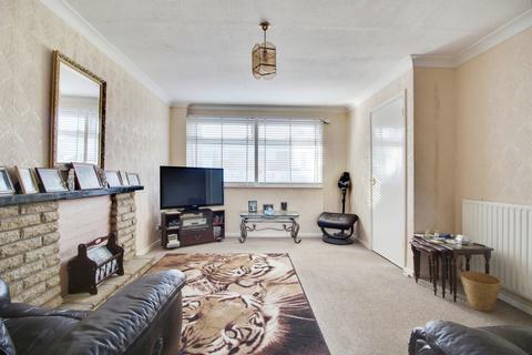 3 bedroom terraced house for sale, Bevil Court, Hoddesdon