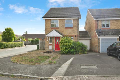 3 bedroom link detached house for sale, Village Close, Hoddesdon