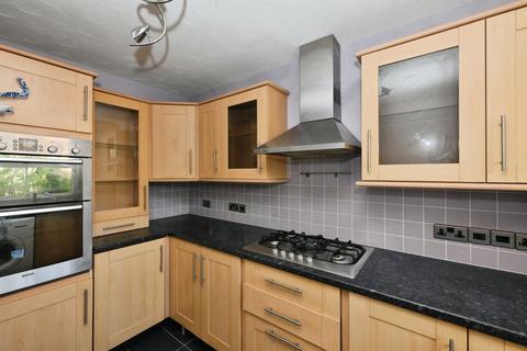 3 bedroom link detached house for sale, Village Close, Hoddesdon