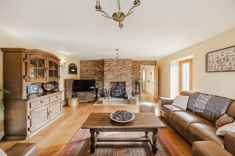 undefined, Characterful Home with Stunning Countryside Views in Freethorpe