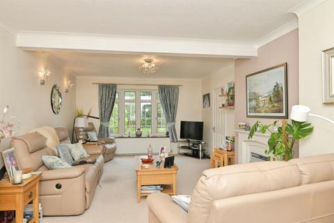 3 bedroom semi-detached house for sale, Rosehill Close, Hoddesdon