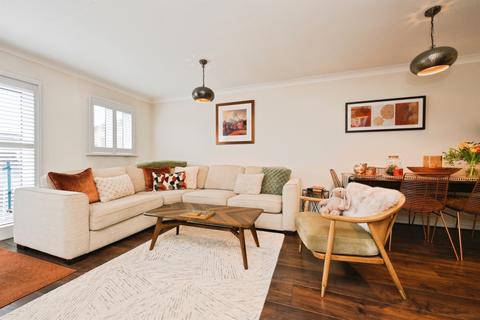 3 bedroom terraced house for sale, Bantel Villas, Hoddesdon