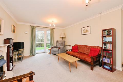 2 bedroom apartment for sale, Brocket Road, Hoddesdon