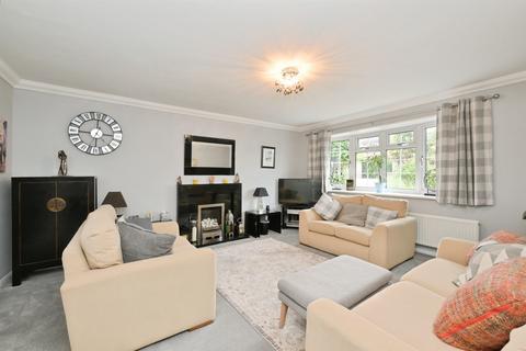 undefined, West Hill Road, Hoddesdon