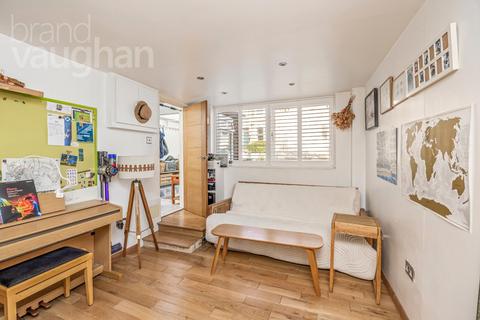 4 bedroom terraced house for sale, Hythe Road, Brighton, BN1