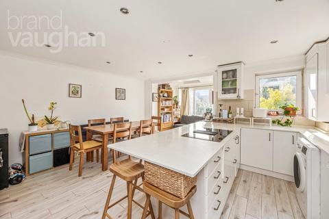 4 bedroom terraced house for sale, Hythe Road, Brighton, BN1
