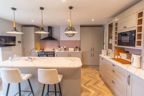 undefined, Yarrow Road, Mark