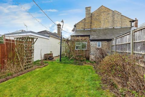 3 bedroom semi-detached house for sale, Deerfield Road, March