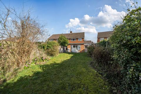 3 bedroom semi-detached house for sale, Evelyn Road, Dunstable LU5