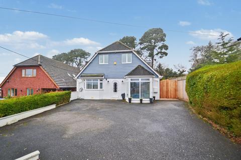 5 bedroom detached house for sale, Corfe Mullen