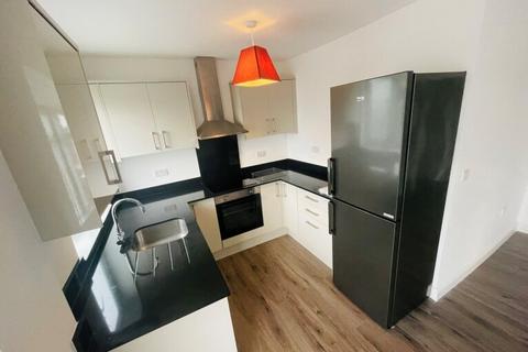 2 bedroom apartment to rent, Wilmslow Road, Cheadle, SK8