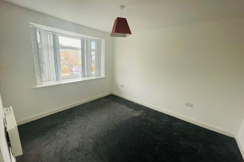 2 bedroom apartment to rent, Wilmslow Road, Cheadle, SK8