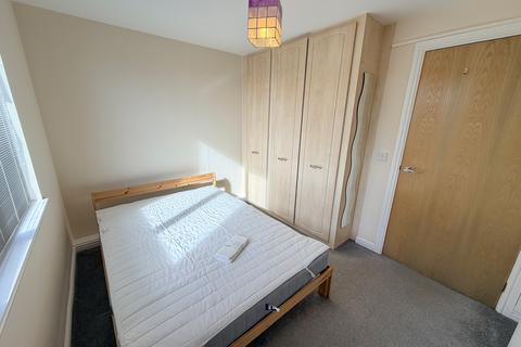 2 bedroom apartment to rent, Livorno House, Cardiff, CF10