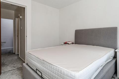 undefined, Ferndale Court, Birmingham, B46