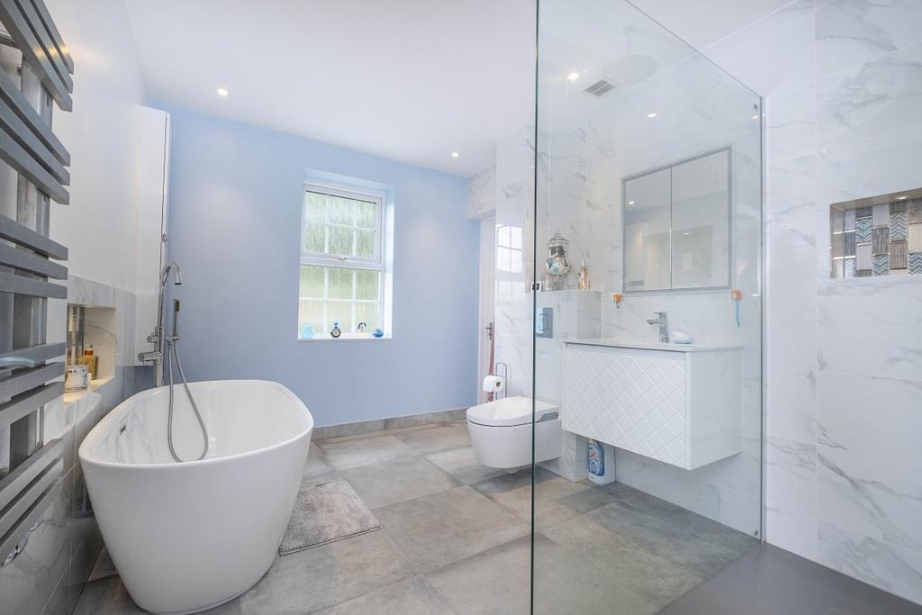 3-cotswold-close-...
