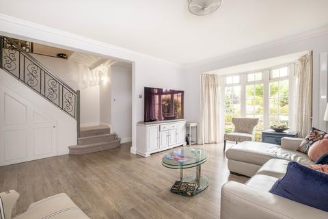 5 bedroom detached house to rent, Kingston Hill Kingston upon Thames KT2