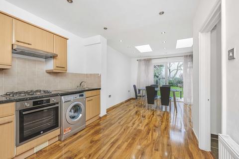 3 bedroom terraced house to rent, Cannon Hill Lane, London, SW20