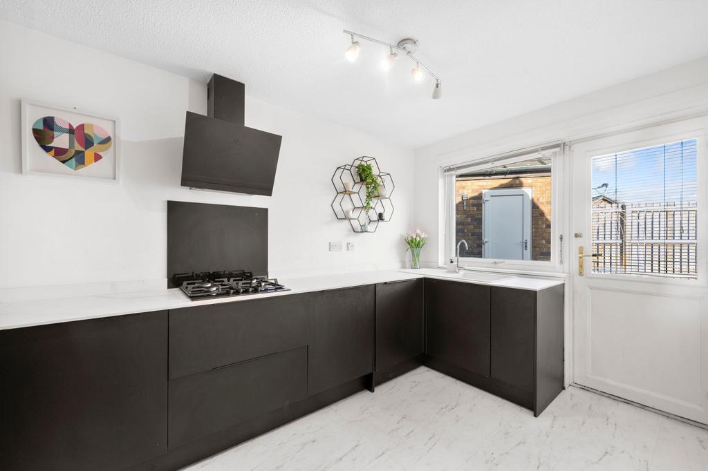 Fitted Kitchen