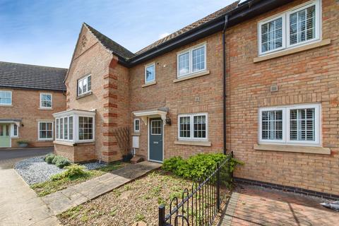 undefined, Finn Close, BOURNE