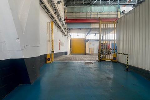 Warehouse to rent, Kingsway N Gateshead NE11 0NE