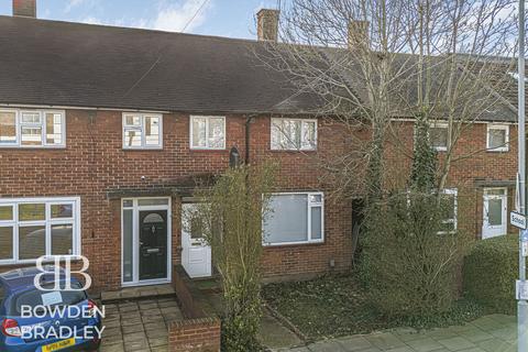 Falconer Road, Hainault, IG6