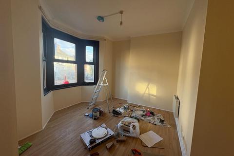 undefined, Flat ,  King Edward Street, Slough