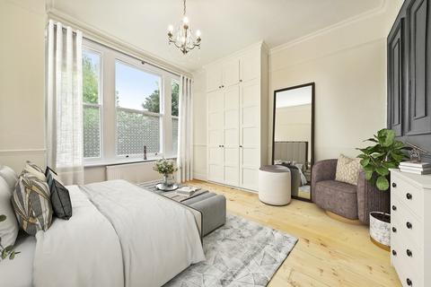undefined, Broom Road, Teddington, TW11