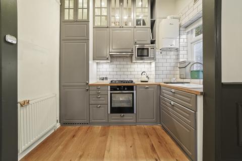 undefined, Broom Road, Teddington, TW11