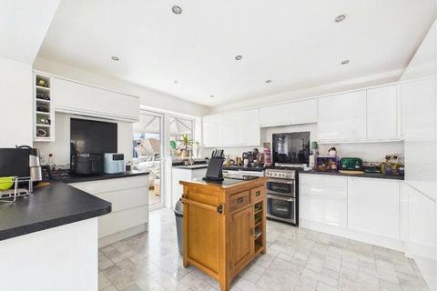 undefined, Bristol Road, Bristol BS16