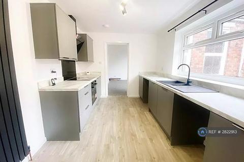 3 bedroom flat to rent - Shields Road, Newcastle Upon Tyne, NE6