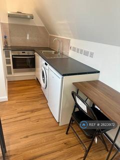 undefined, Tolworth Broadway, Surbiton, KT6