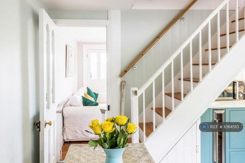 undefined, Eastern Cottages, Lindfield, RH16