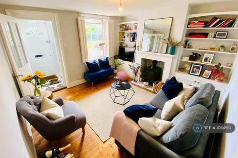 undefined, Eastern Cottages, Lindfield, RH16