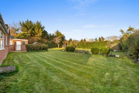 3 bedroom bungalow for sale, 104 Churchway, Aylesbury HP17