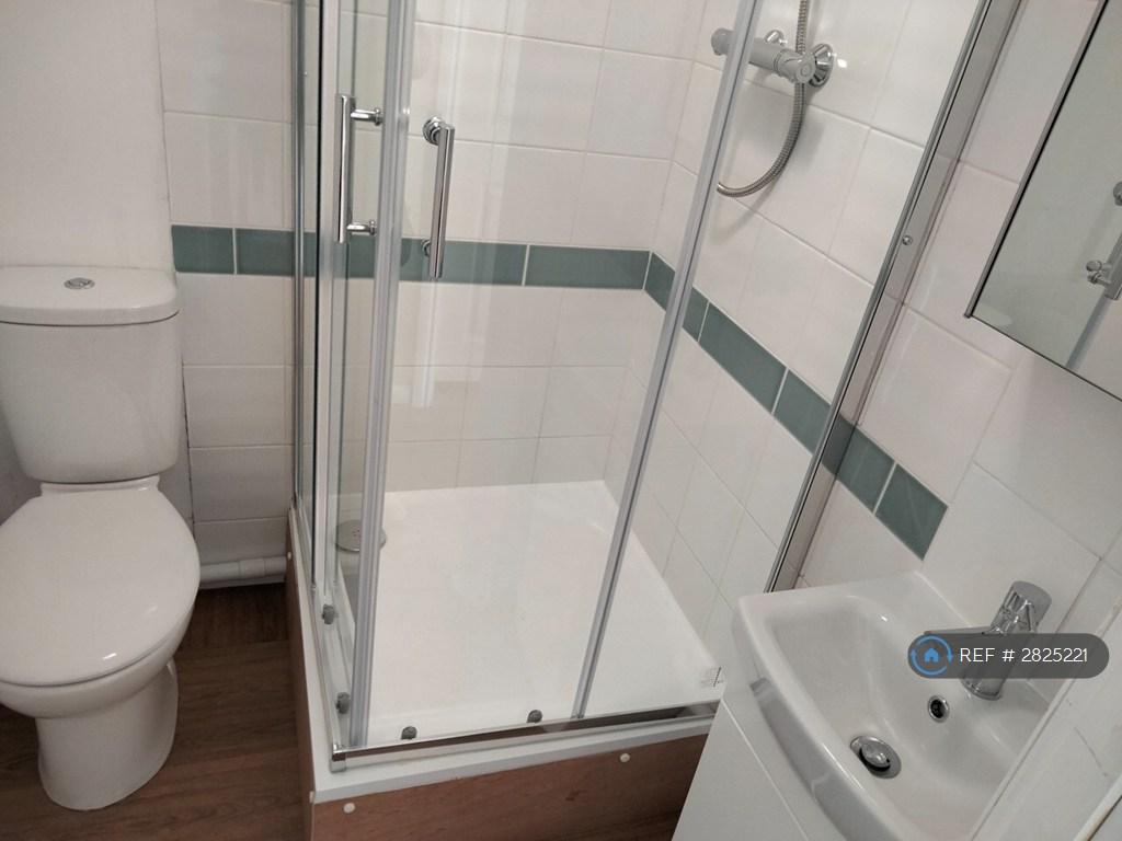 Ensuite On Ground Floor