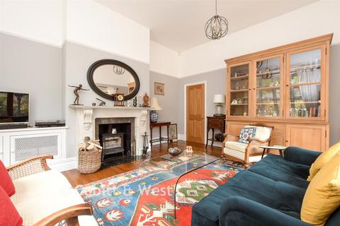3 bedroom character property for sale, War Coppice Road, Caterham, Surrey
