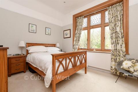 3 bedroom character property for sale, War Coppice House, Caterham CR3