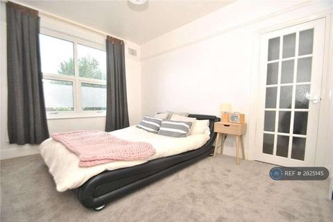 undefined, St. Marys Road, Southend-On-Sea, SS2