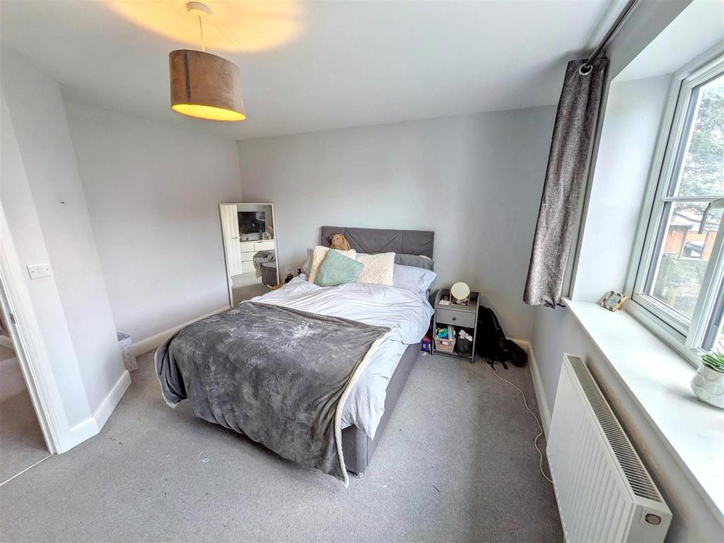 Bedroom 2a new.jpg