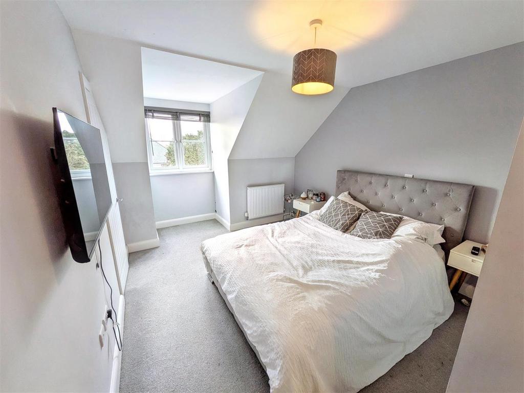 Second-floor bedroom 1