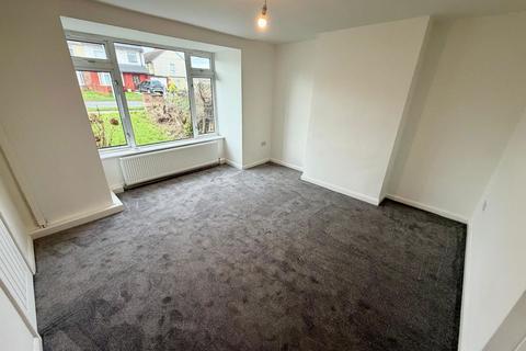 3 bedroom semi-detached house to rent, Romsey Road, Stockton-on-tees TS19