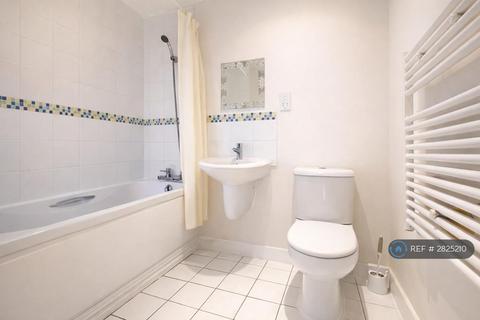 undefined, Switch House, London, E14
