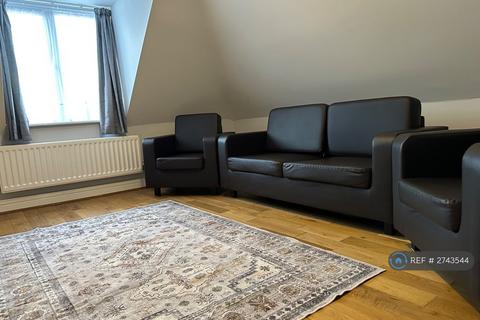 2 bedroom flat to rent, Craven Park, London, NW10