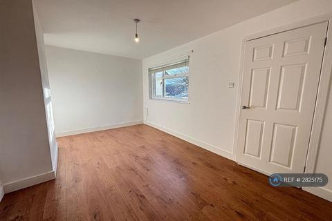 2 bedroom terraced house to rent, Wern Isaf, Merthyr Tydfil, CF48