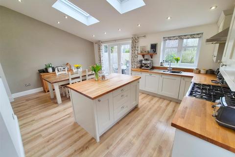 3 bedroom semi-detached house for sale, Elworth Road, Sandbach