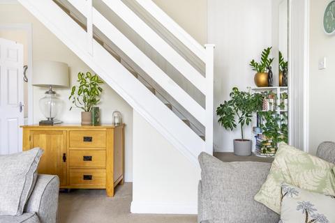 undefined, Montrose Avenue, York