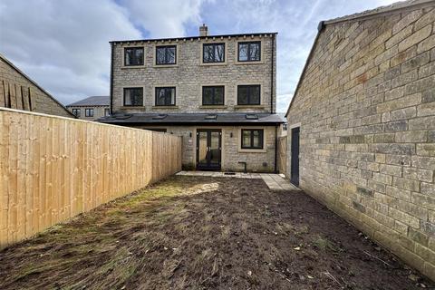 4 bedroom semi-detached house for sale, Tailors Green, Shepley, Huddersfield, HD8 8GN