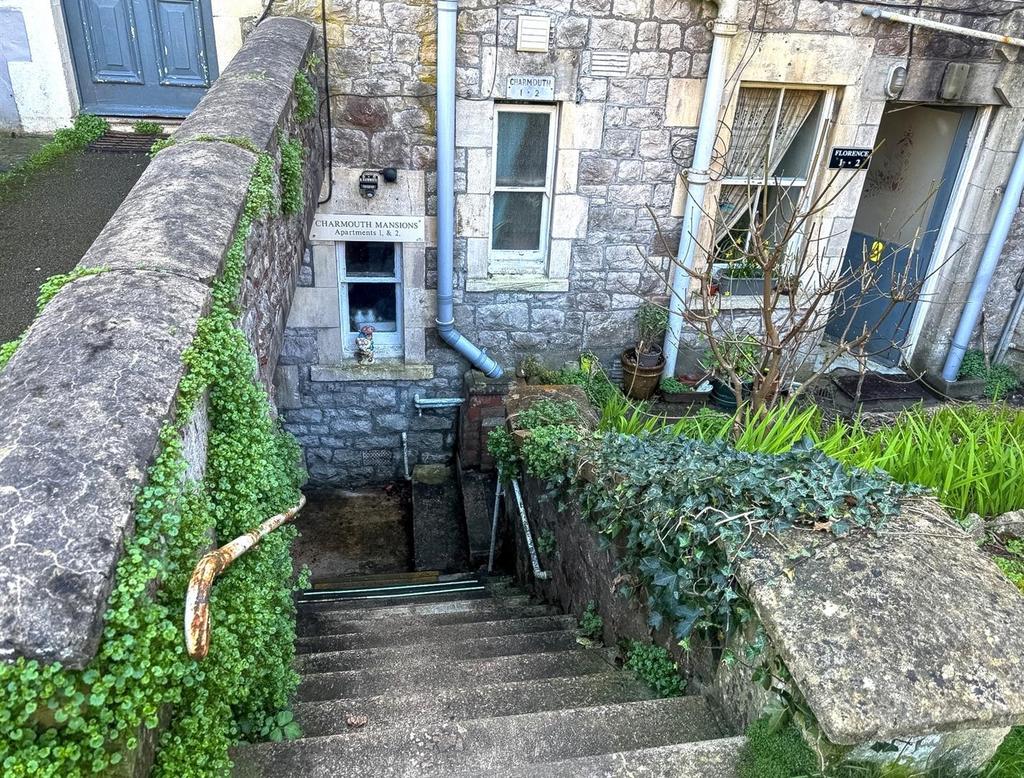 Step to Flat