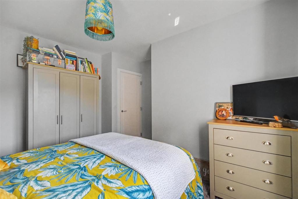 Bedroom 2 2.jpeg