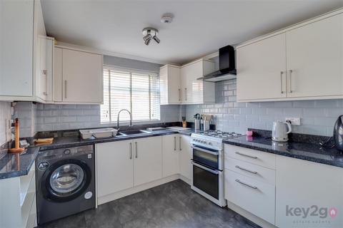 undefined, Wickfield Grove, Hackenthorpe, S12
